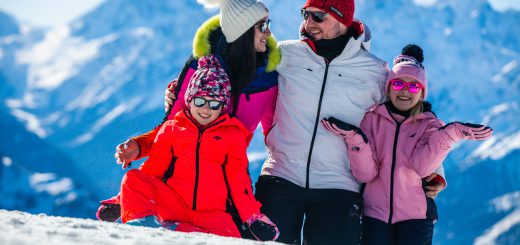 rodzina wyjazd na narty i snowboard w Alpy
