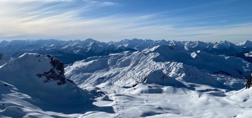 panorama la plagne paradiski alpy francja snowee