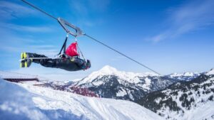 zipline rozrywka snowee francja alpy