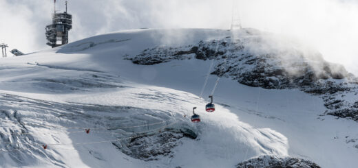 titlis rotair 360 swiss snowee alpy