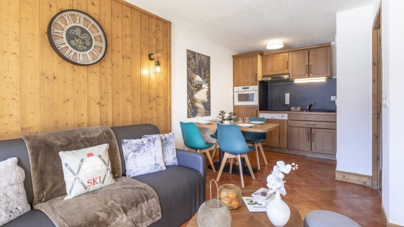 Snowee MMV Montgenevre living room