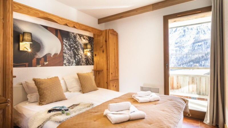 Snowee MMV Montgenevre bedroom