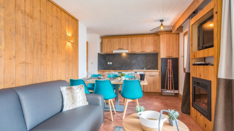 Snowee MMV Montgenevre living room France Alps