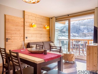 Alps Tignes Snowee living room