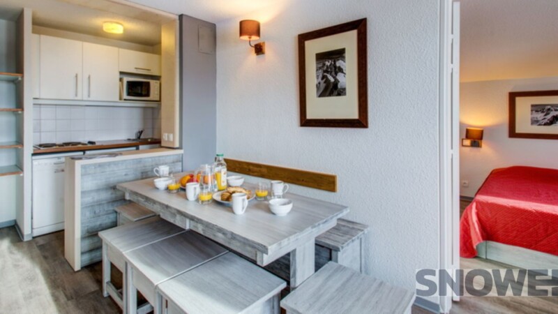jadalnia interior apart snowee ski snowboard