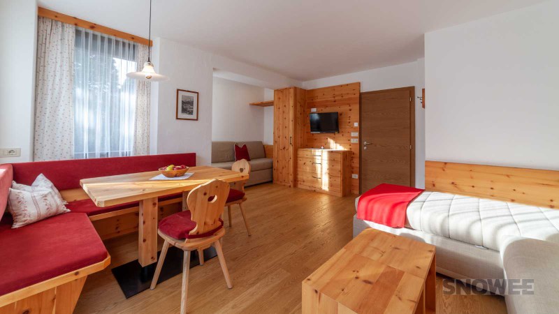 salon przestrzeń narty wyjazdy zimowe