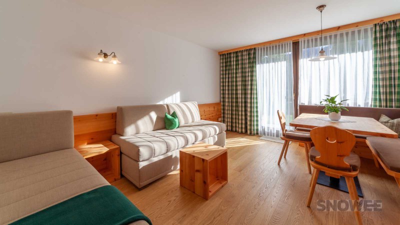 salon wypoczynek ferie włochy na narty