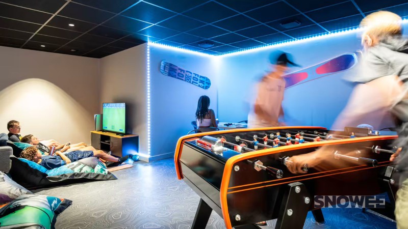 playroom dzieci zabawa snowee wyjazdy rodzinne