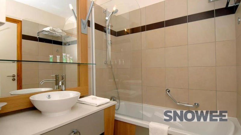 bathroom łazienka snowee francja les arcs