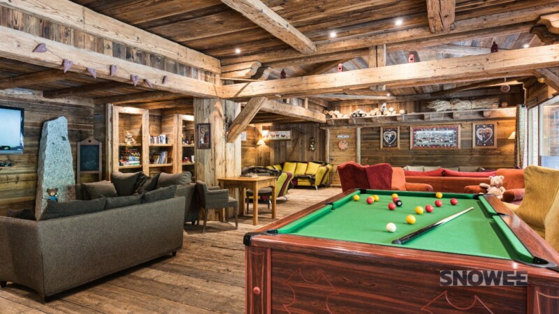 playroom tignes val claret snowee