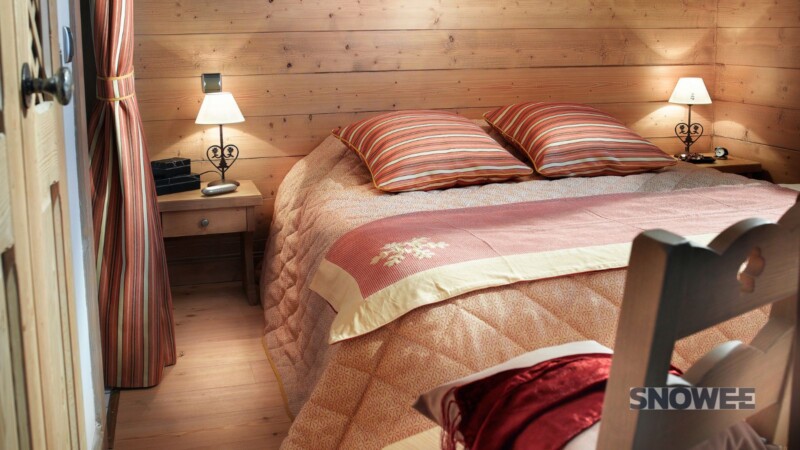 bedroom tignes snowee tenis narty